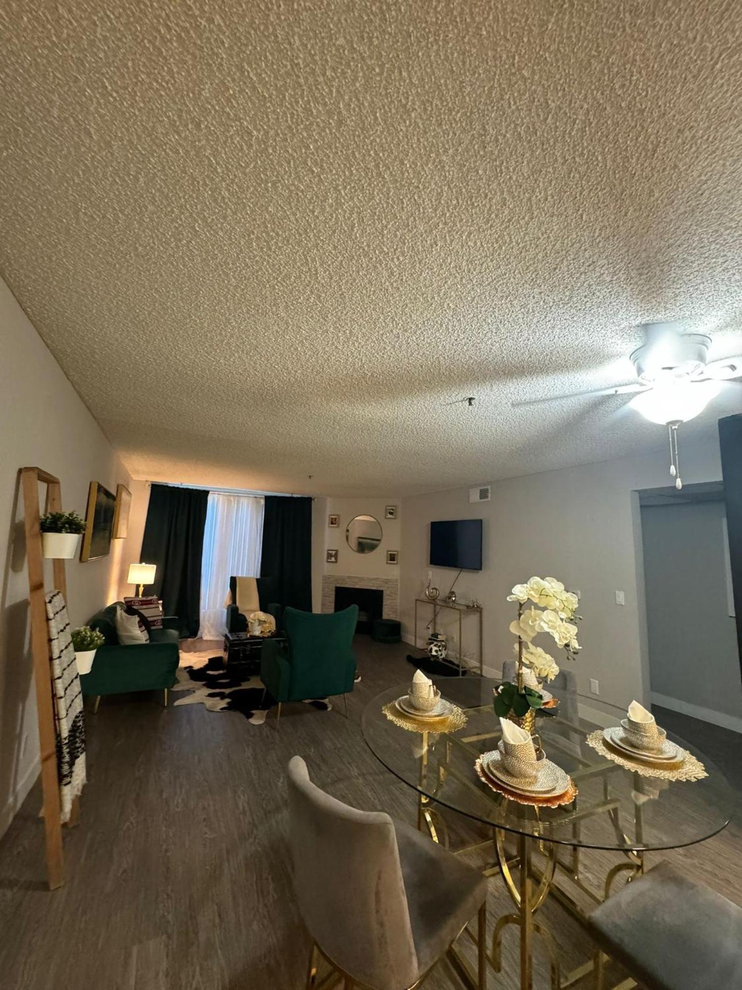 Hollywood Apartment Mario&Gucci With Pool ロサンゼルス エクステリア 写真